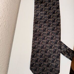 Elegant Black and Brown Patterned Men's Tie